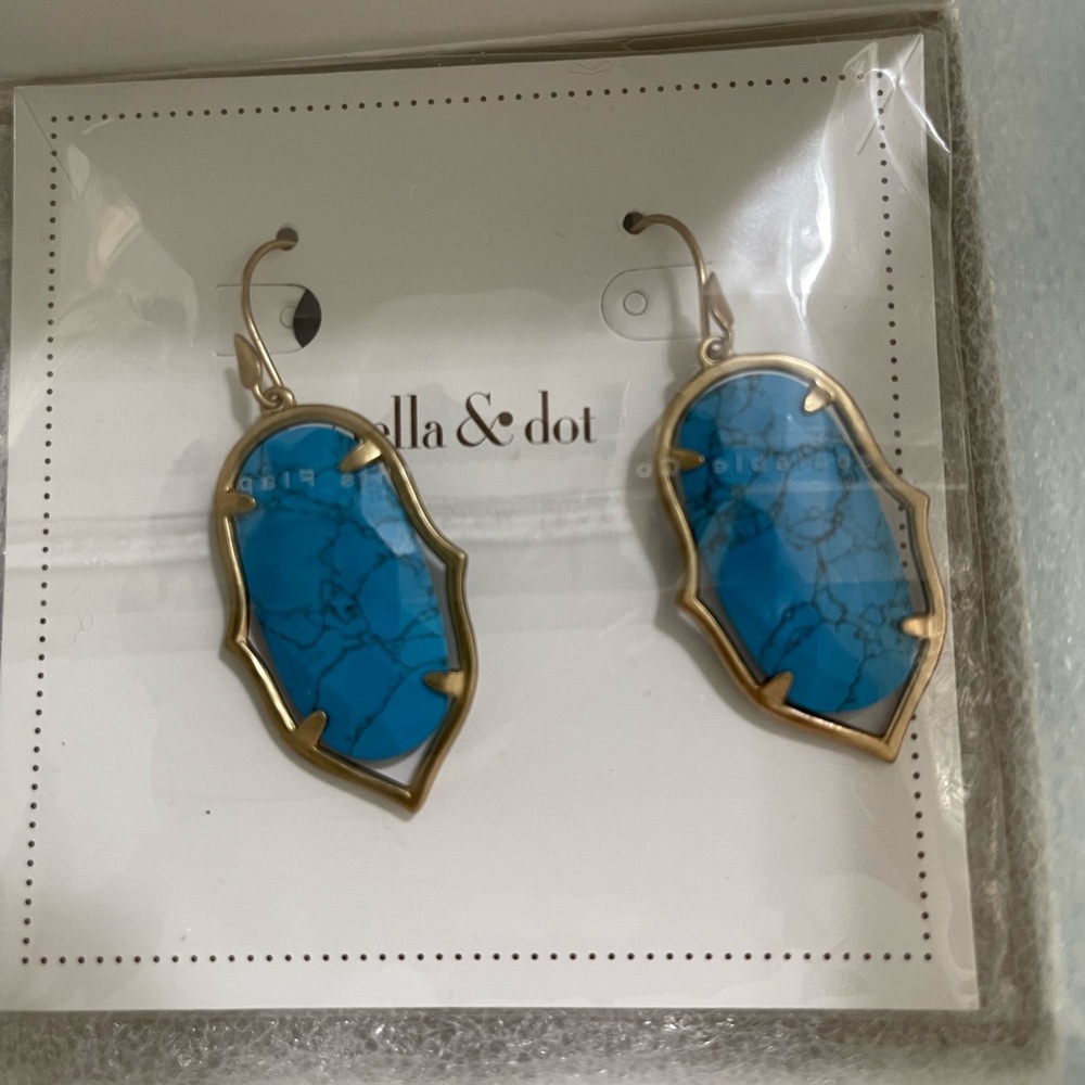 Stella & Dot Amala Chandelier Earrings / Turquoise